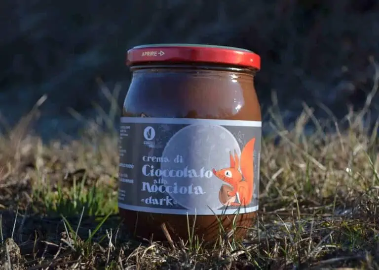 crema di cioccolato fondente alla nocciola